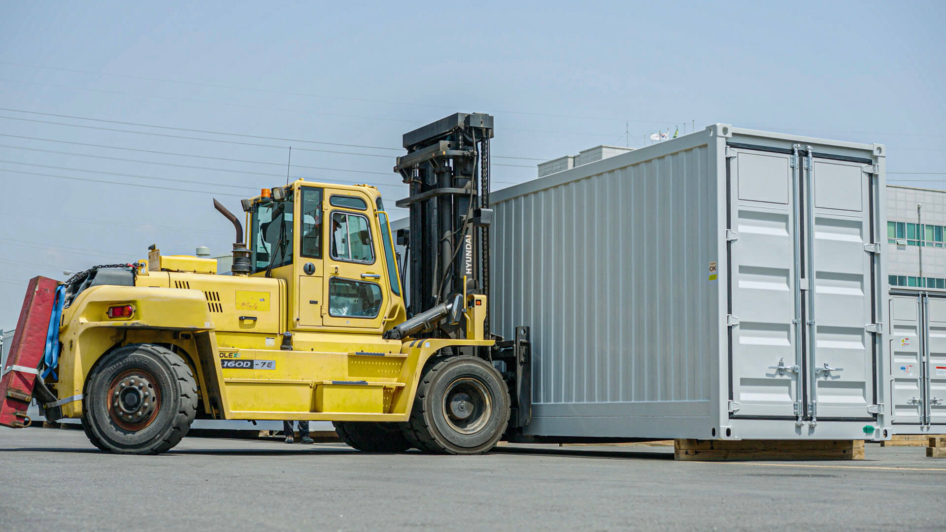 container_ (17)